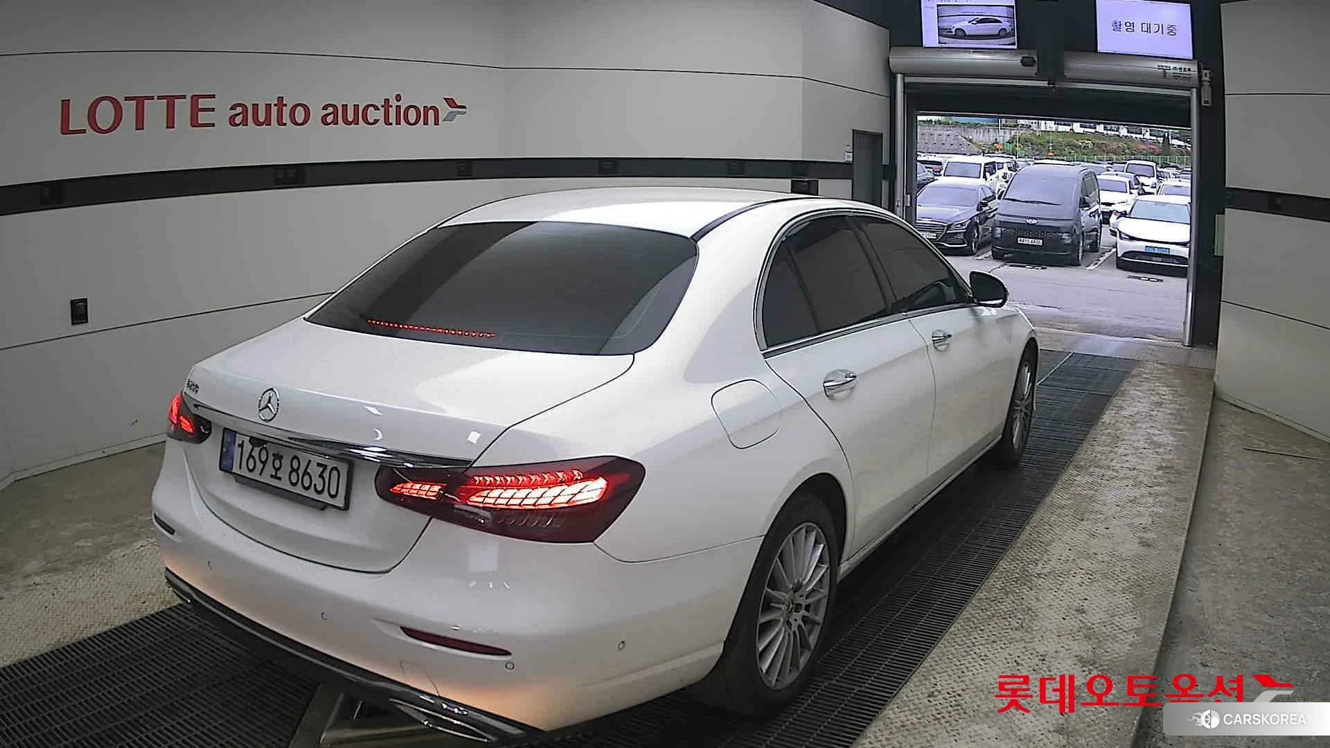 Mercedes-Benz Mercedes-Benz E250 id 4289671 из Кореи 11