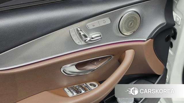 Mercedes-Benz E-Class W213 id 4736967 из Кореи 11