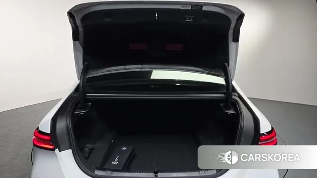 BMW 5 Series (G60) id 3554832 из Кореи 11