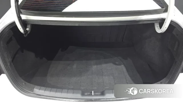 Hyundai The New Avante AD id 3515094 из Кореи 11