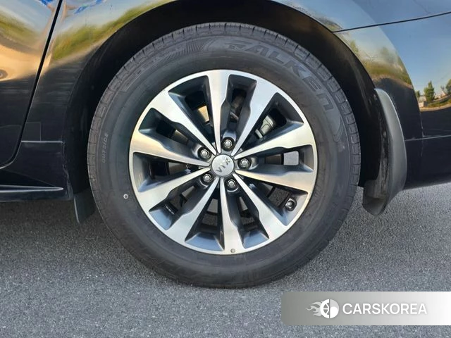 Kia All New Carnival id 4300611 из Кореи 11