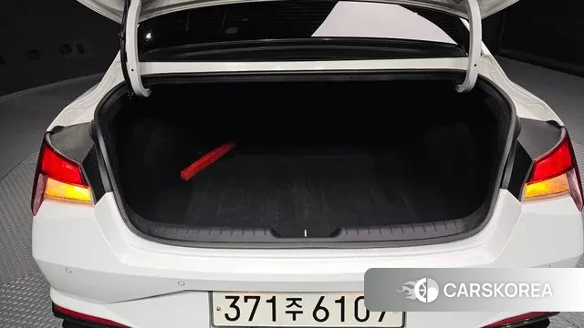 Hyundai Avante Hybrid (CN7) id 3302039 из Кореи 11