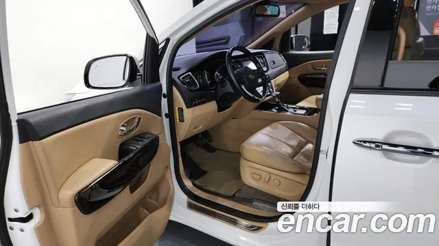 Kia The New Carnival id 2583957 из Кореи 11