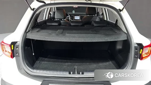 Kia Stonic id 3766624 из Кореи 11