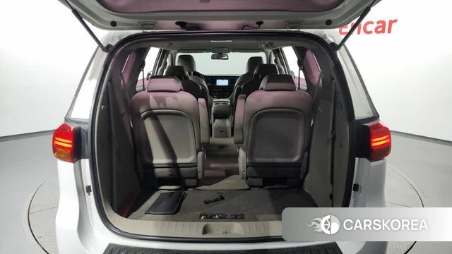 Kia All New Carnival id 4269560 из Кореи 11