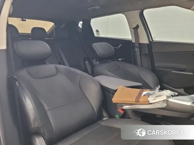 Kia EV6 id 3544581 из Кореи 11