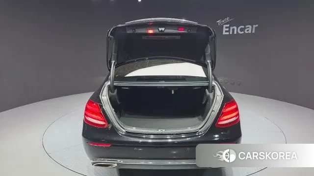 Mercedes-Benz E-Class W213 id 3789572 из Кореи 11