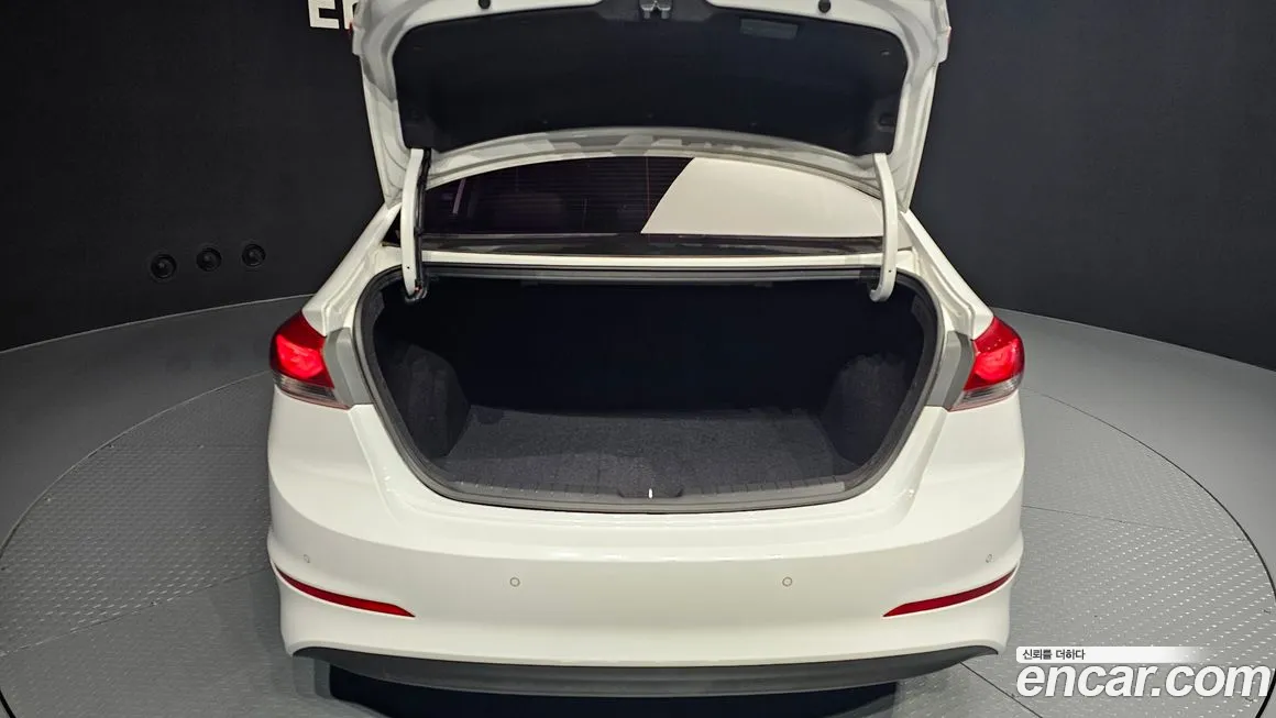 Hyundai Avante AD id 1515682 из Кореи 11