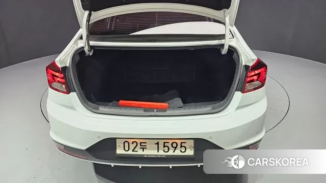 Hyundai The New Avante AD id 3407929 из Кореи 11