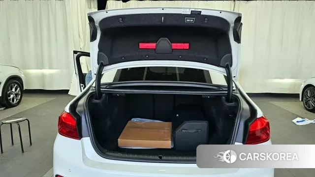 BMW 5 Series (G30) id 3060604 из Кореи 11