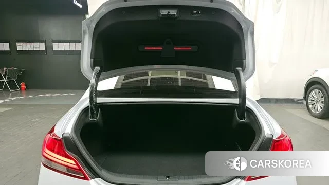 Genesis G70 id 3692576 из Кореи 11