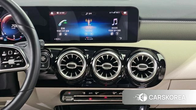 Mercedes-Benz A-Class W177 id 3904525 из Кореи 11