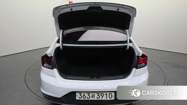 Hyundai The New Avante AD id 3924403 из Кореи 11