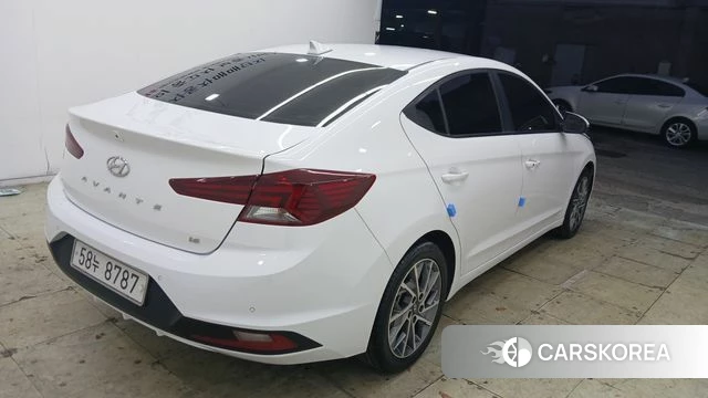 Hyundai The New Avante AD id 3924767 из Кореи 11