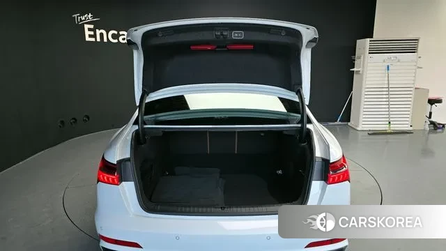 Audi A6 (C8) id 3530412 из Кореи 11