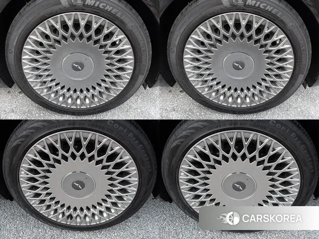 Genesis G90 id 3709156 из Кореи 11