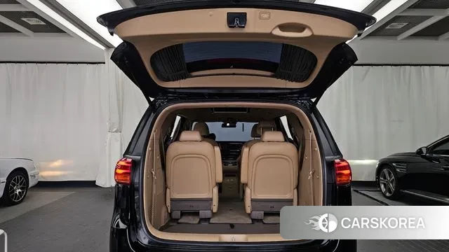 Kia The New Carnival id 3024268 из Кореи 11