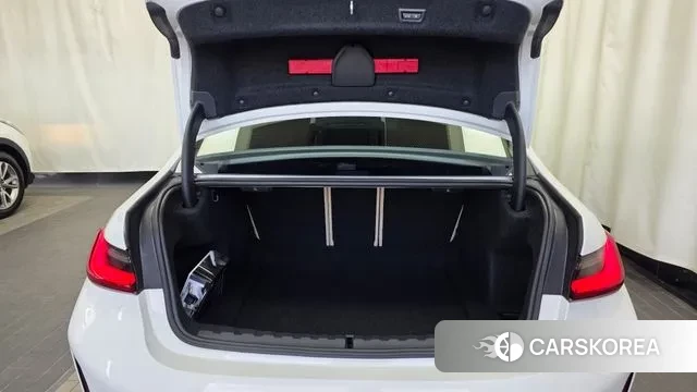 BMW 3 Series (G20) id 3725750 из Кореи 11