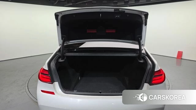 BMW 7 Series (G11) id 3828877 из Кореи 11