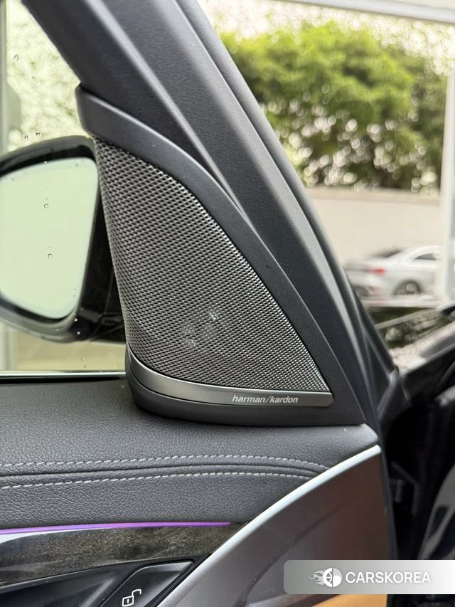 BMW 5 series id 4219329 из Китая 11