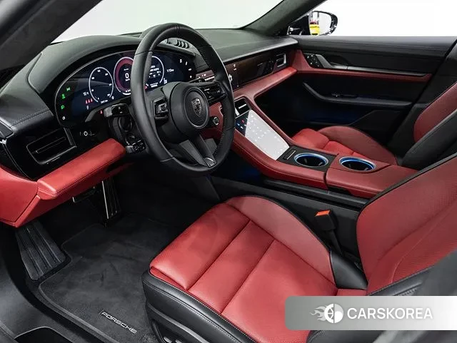 Porsche Taycan id 3571299 из Кореи 11