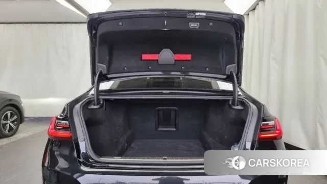 BMW 7 Series (G11) id 2902314 из Кореи 11