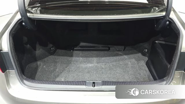 Lexus New ES300h id 3845900 из Кореи 11