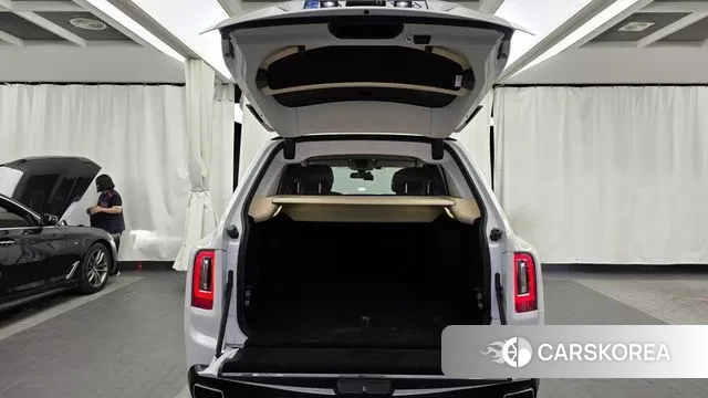 Rolls-Royce Cullinan id 3246752 из Кореи 11