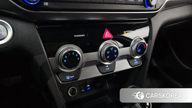 Hyundai The New Avante AD id 3176356 из Кореи 11