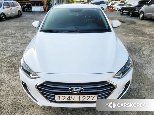 Hyundai Avante AD id 4367715 из Кореи 11