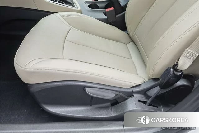 Buick Yinglang id 4253563 из Китая 11