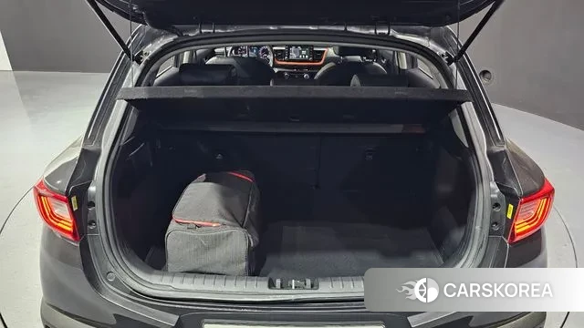 Kia Stonic id 3536014 из Кореи 11