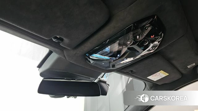 BMW 7 Series (G70) id 4630575 из Кореи 11