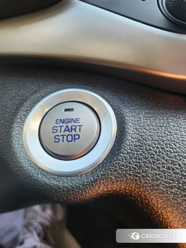 Hyundai Avante AD id 3656923 из Кореи 11