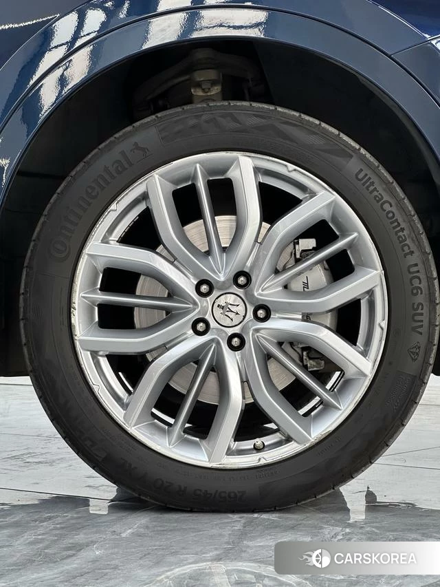 Maserati Levante id 4240459 из Китая 11