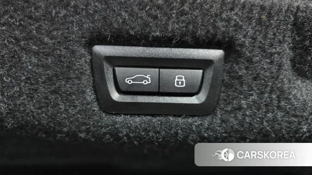 BMW 5 Series (G60) id 3679377 из Кореи 11