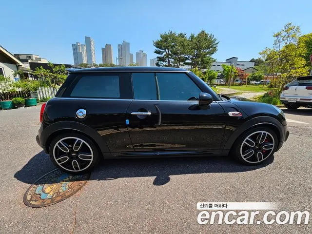 Mini Cooper S id 2690445 из Кореи 11