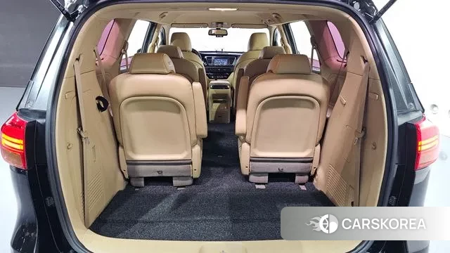 Kia All New Carnival id 3602416 из Кореи 11