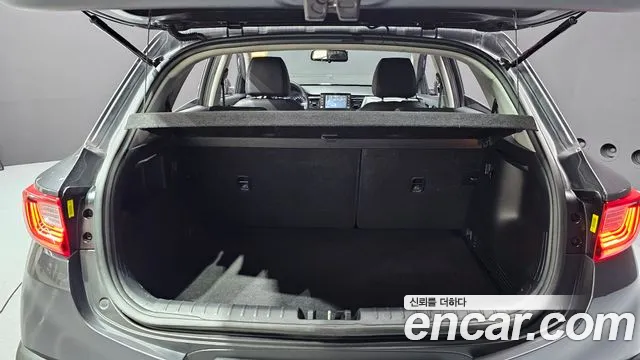 Kia Stonic id 2353666 из Кореи 11