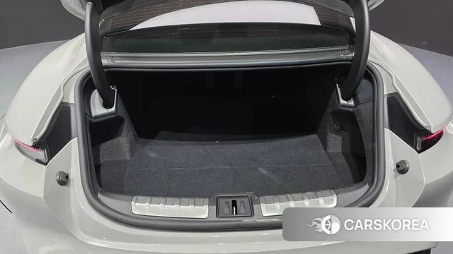 Porsche Taycan id 4201087 из Кореи 11