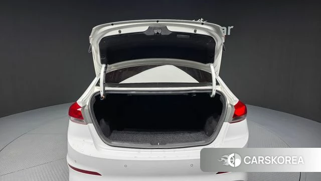 Hyundai Avante AD id 4574515 из Кореи 11