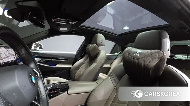 BMW 5 Series (G60) id 3016112 из Кореи 11