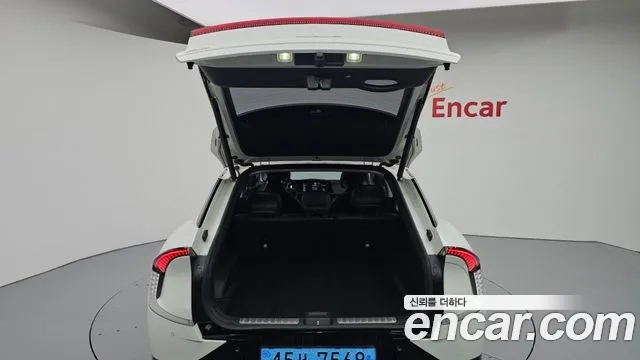 Kia EV6 id 2920993 из Кореи 11