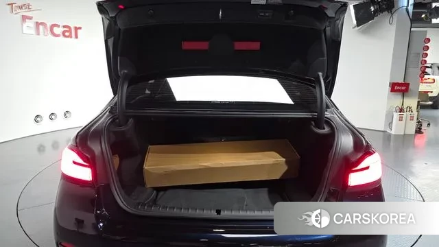 BMW 5 Series (G30) id 3388920 из Кореи 11