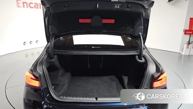 BMW 5 Series (G30) id 3054063 из Кореи 11