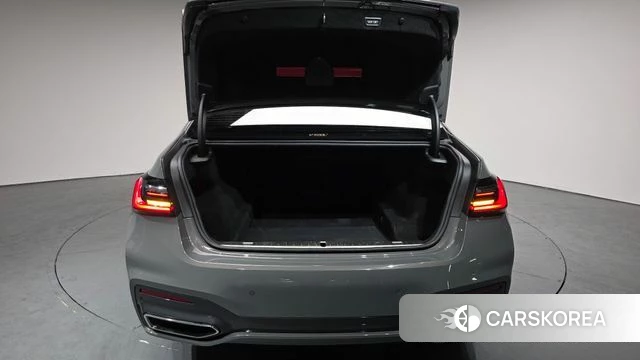 BMW 7 Series (G11) id 3884461 из Кореи 11