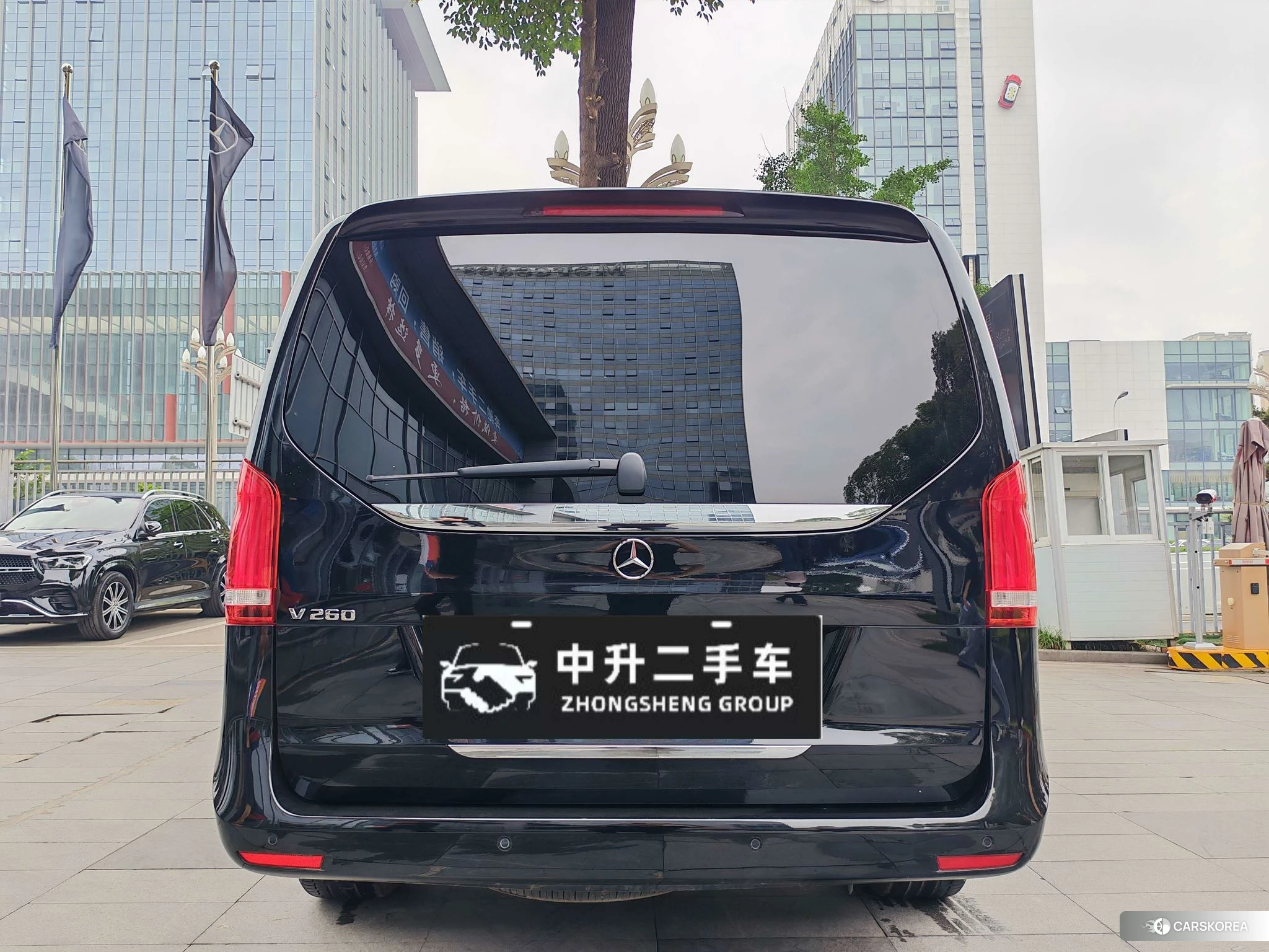 Mercedes-Benz V-class id 4479808 из Китая 11