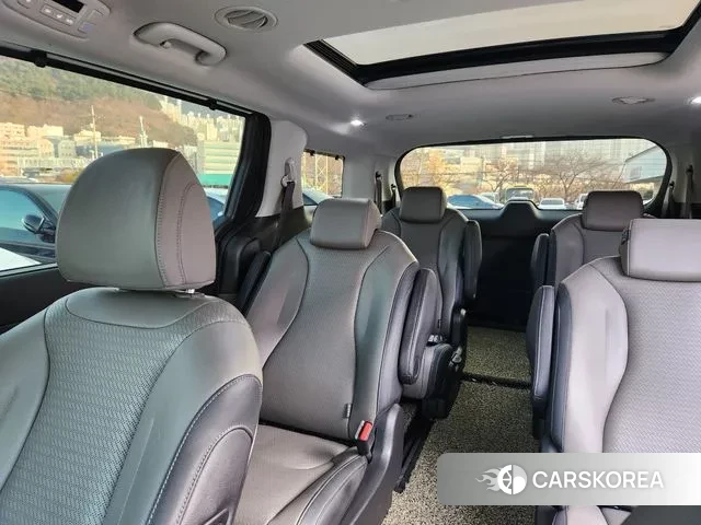 Kia The New Carnival 4th Generation id 3492120 из Кореи 11