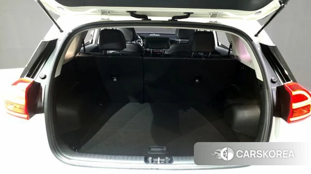 Kia Niro EV id 3806928 из Кореи 11