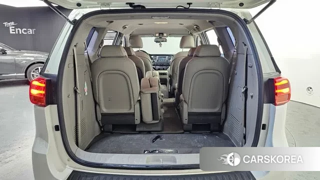 Kia The New Carnival id 3789331 из Кореи 11